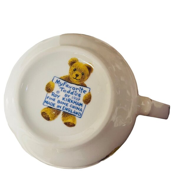 Roy Kirkham My Favorite Teddies Bears Fine Bone China Cup & Saucer Set 4" x 4 1/ - Picture 7 of 11